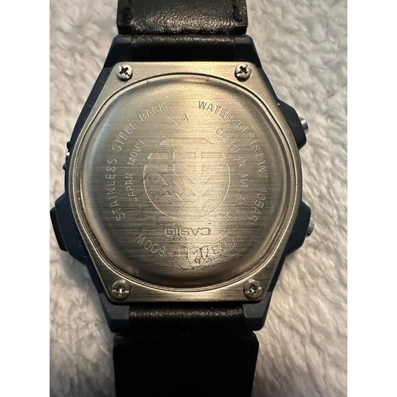 Casio Forester Illuminator Mens Water-Resistant Watch‎ Stainless Steel Back - Picture 6 of 6